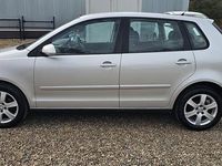 Used VW Polo Match 70 HP (51 kW) 2009 Silver Hatchback