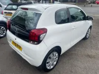 Used Peugeot 108 Active 68 HP (50 kW) 2015 White Hatchback