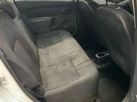 Begagnad Dacia Sandero Ambiance 2017 Vit Halvkombi