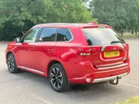 Used Mitsubishi Outlander P-HEV 2017 Red Estate