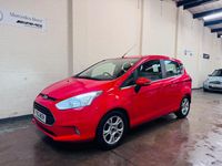 Used Ford B-MAX Zetec 90 HP (66 kW) 2013 Red MPV
