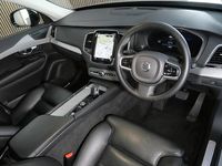 Used Volvo XC90 Plus 235 HP (172 kW) 2022 Silver SUV