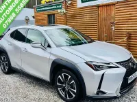 Used Lexus UX E-FOUR 184 HP (135 kW) 2019 SUV