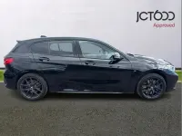 Usado BMW 116 M Sport 113 CV (83 kW) 2024 Negro Utilitario