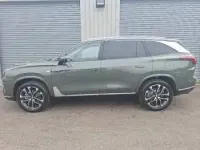 New MG MGS9 Comfort 299 HP (219 kW) 2026 Green SUV