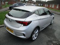 Used Vauxhall Astra SRi 110 HP (80 kW) 2017 Silver Hatchback