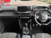Second-hand Peugeot 208 GT 99 CP (72 kW) 2025 Roșu Hatchback