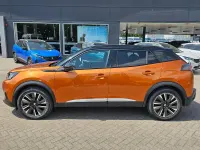 Used Peugeot e-2008 Premium 100 kW (136 HP) 2021 Orange SUV