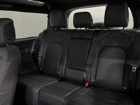 Used Land Rover Defender HSE Dynamic 344 HP (253 kW) 2026 Grey SUV