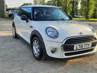 Używany Mini ONE Hatch 102 KM (75 kW) 2015 Biały Hatchback