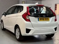 Used Honda Jazz SE 102 HP (75 kW) 2016 White Hatchback