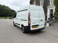 Used Ford Transit Custom 105 HP (77 kW) 2019 White Van