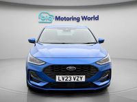 Second-hand Ford Focus ST-Line X 125 CP (91 kW) 2023 Albastru Hatchback