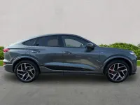Usado Audi e-tron Business 284 kW (387 HP) 2026 Cinzento SUV