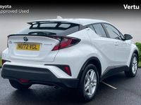 Used Toyota C-HR 122 HP (89 kW) 2022 White SUV