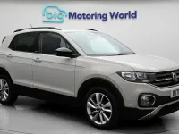 Usado VW T-Cross Active 110 HP (80 kW) 2021 Cinzento SUV