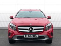 Used Mercedes GLA200 136 HP (100 kW) 2016 Red SUV