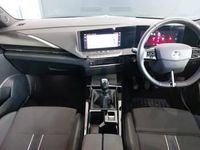 Used Vauxhall Astra 130 HP (95 kW) 2024 White Hatchback