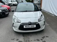 Used Citroën DS3 PureTech 110 HP (80 kW) 2015 White Hatchback