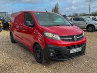 Used Vauxhall Vivaro 100 HP (73 kW) 2021 Red MPV