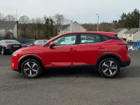 Used Nissan Qashqai Acenta Premium 190 HP (139 kW) 2023 Red SUV