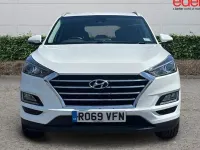 Used Hyundai Tucson SE 132 HP (97 kW) 2019 White SUV