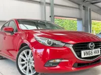 Used Mazda 3 Inclusive 120 HP (88 kW) 2016 Red Hatchback