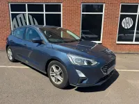 Used Ford Focus Zetec 100 HP (73 kW) 2019 Blue Hatchback