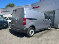 Second-hand Vauxhall Vivaro 150 CP (110 kW) 2025 Gri Monovolum