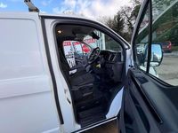 Used Ford Transit Custom Limited 130 HP (95 kW) 2021 White Van