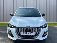Used Peugeot 208 GT 99 HP (72 kW) 2023 White Hatchback