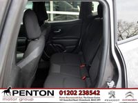 used Jeep Renegade 1.3 GSE T4 Night Eagle DDCT Euro 6 (s/s) 5dr AUTO SAT NAV LOW MILES SUV