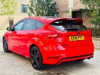 used Ford Focus 1.5 EcoBoost 182 Zetec S Red 5dr