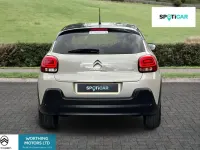 Używany Citroën C3 PureTech 82 KM (60 kW) 2023 Szary Hatchback