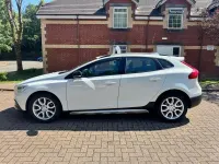 Used Volvo V40 Pro 152 HP (111 kW) 2016 White Hatchback