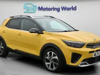 Used Kia Stonic GT-Line S 120 HP (88 kW) 2021 Yellow SUV