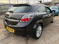 used Vauxhall Astra 1.4 SRI 3d 88 BHP Hatchback