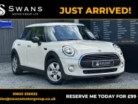 Used Mini Cooper Hatch 2018 White Hatchback