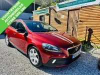 Käytetty Volvo V40 115 HP (84 kW) 2013 Punainen Viistoperä