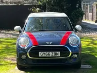 Usado Mini Cooper D Hatch 116 CV (85 kW) 2016 Azul Utilitario