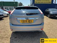 Used Ford Focus Titanium 100 HP (73 kW) 2008 Blue Hatchback