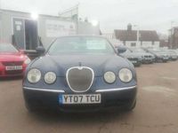 Usado Jaguar S-Type SE 207 HP (152 kW) 2007 Azul Sedan
