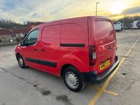 Used Peugeot Partner S 2012 Red MPV