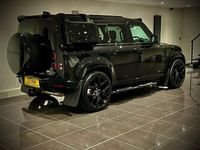 used Land Rover Defender 110 3.0L X-DYNAMIC SE MHEV 5d AUTO 246 BHP