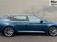Used Skoda Superb 190 HP (139 kW) 2018 Blue Estate
