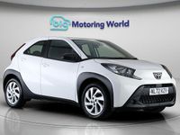 Used Toyota Aygo X PURE 71 HP (52 kW) 2022 SUV