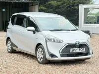 Used Toyota Sienta 101 HP (74 kW) 2020 Silver MPV