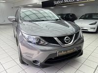 Used Nissan Qashqai Acenta 115 HP (84 kW) 2015 Grey SUV