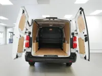 Used Vauxhall Vivaro 120 HP (88 kW) 2025 White MPV