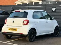 Used Smart ForFour Prime 71 HP (52 kW) 2015 White Hatchback